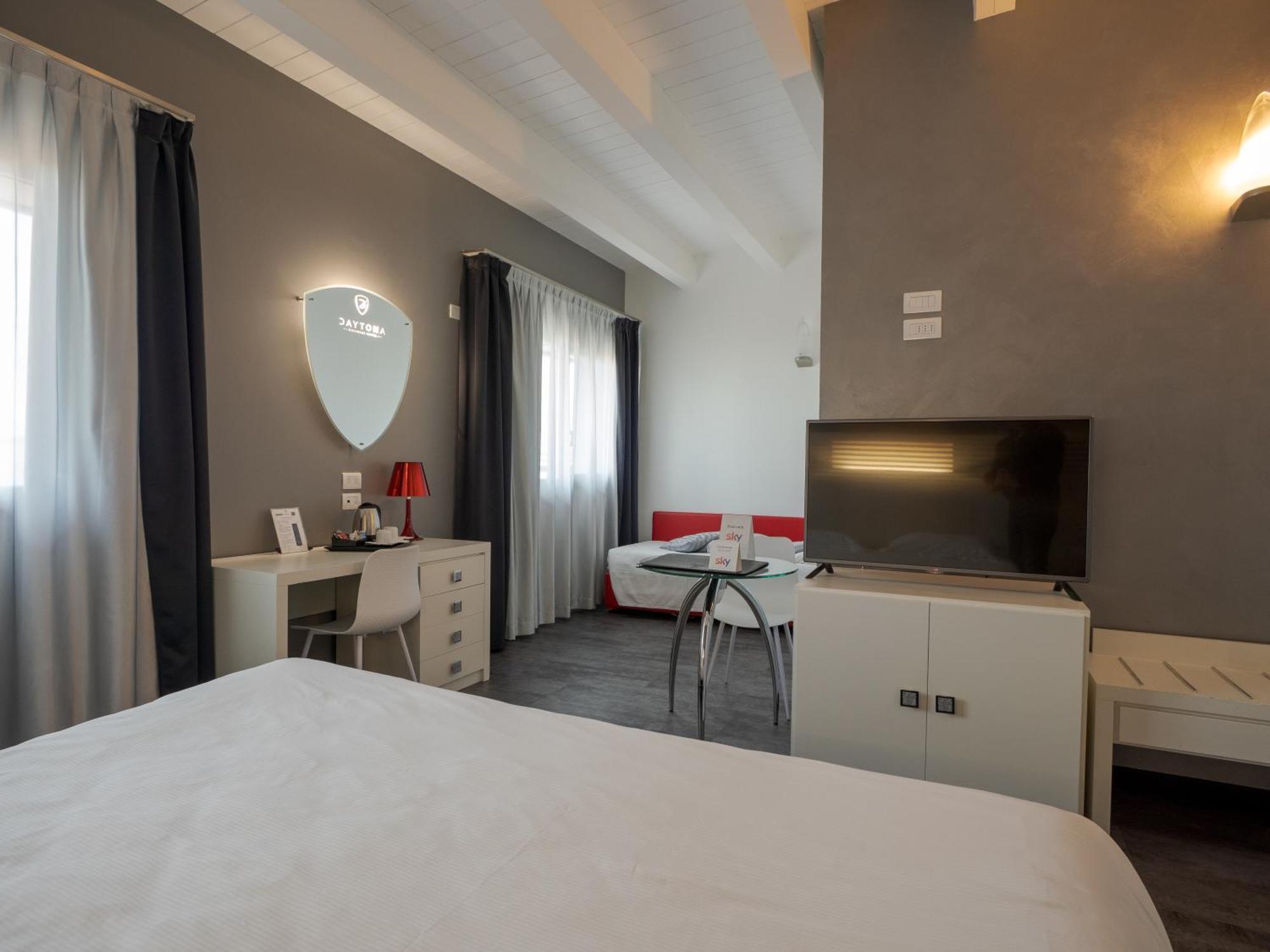 เดย์โทนา บิสซิเนส โฮเทล Hotel โกลเล็คคิโอ ภายนอก รูปภาพ