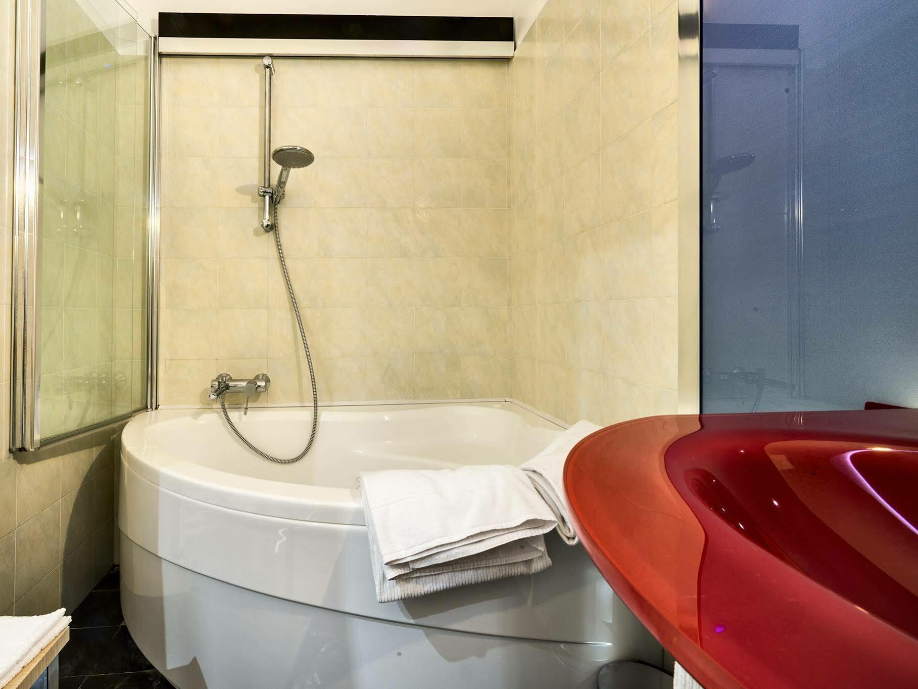 เดย์โทนา บิสซิเนส โฮเทล Hotel โกลเล็คคิโอ ภายนอก รูปภาพ